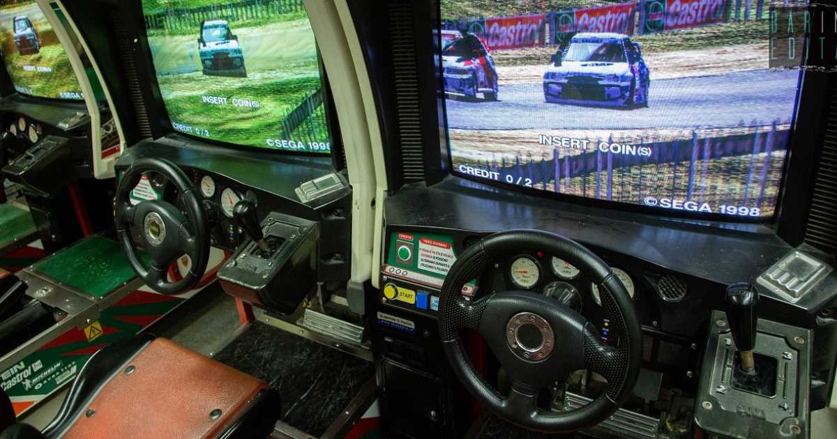 Le sale giochi di Bari: dove tra flipper, biliardini e "arcade" si respirano gli anni 80 e 90